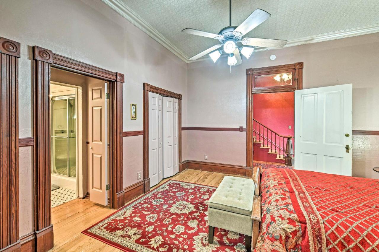 The Lilly House Historic Glen Rose Home With Porch! Ngoại thất bức ảnh