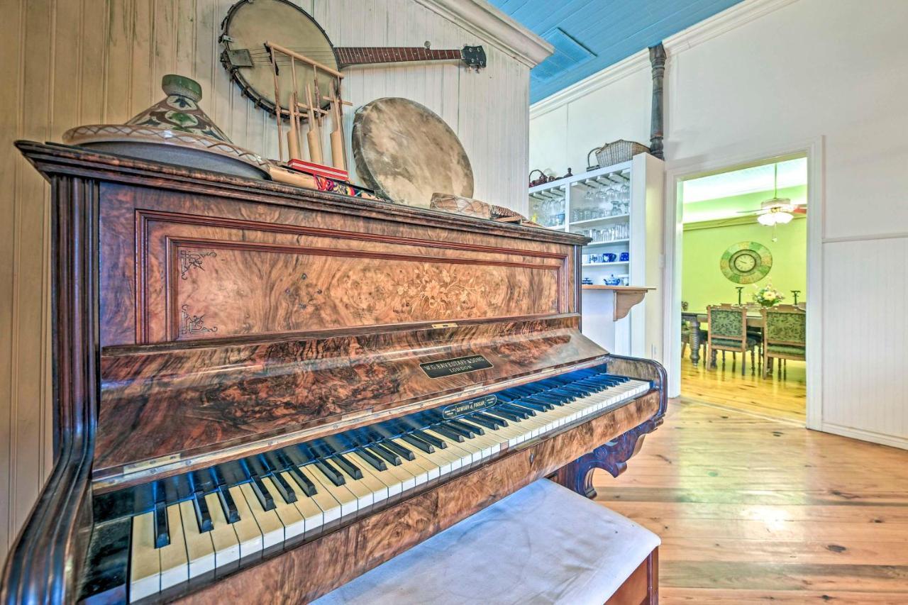 The Lilly House Historic Glen Rose Home With Porch! Ngoại thất bức ảnh