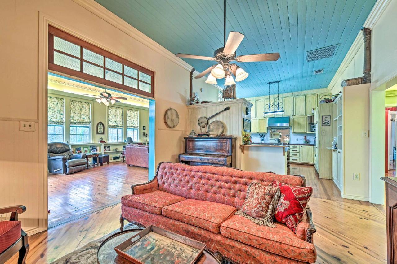 The Lilly House Historic Glen Rose Home With Porch! Ngoại thất bức ảnh