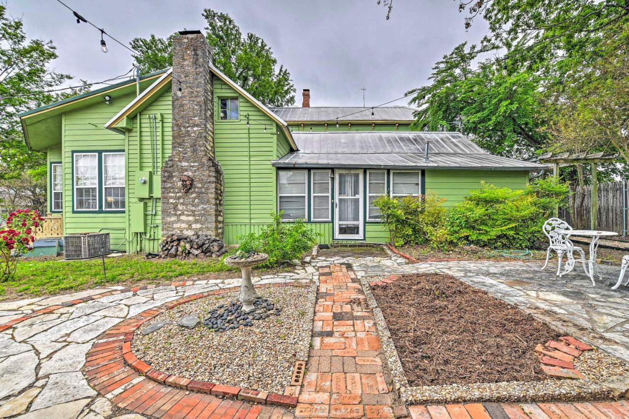 The Lilly House Historic Glen Rose Home With Porch! Ngoại thất bức ảnh