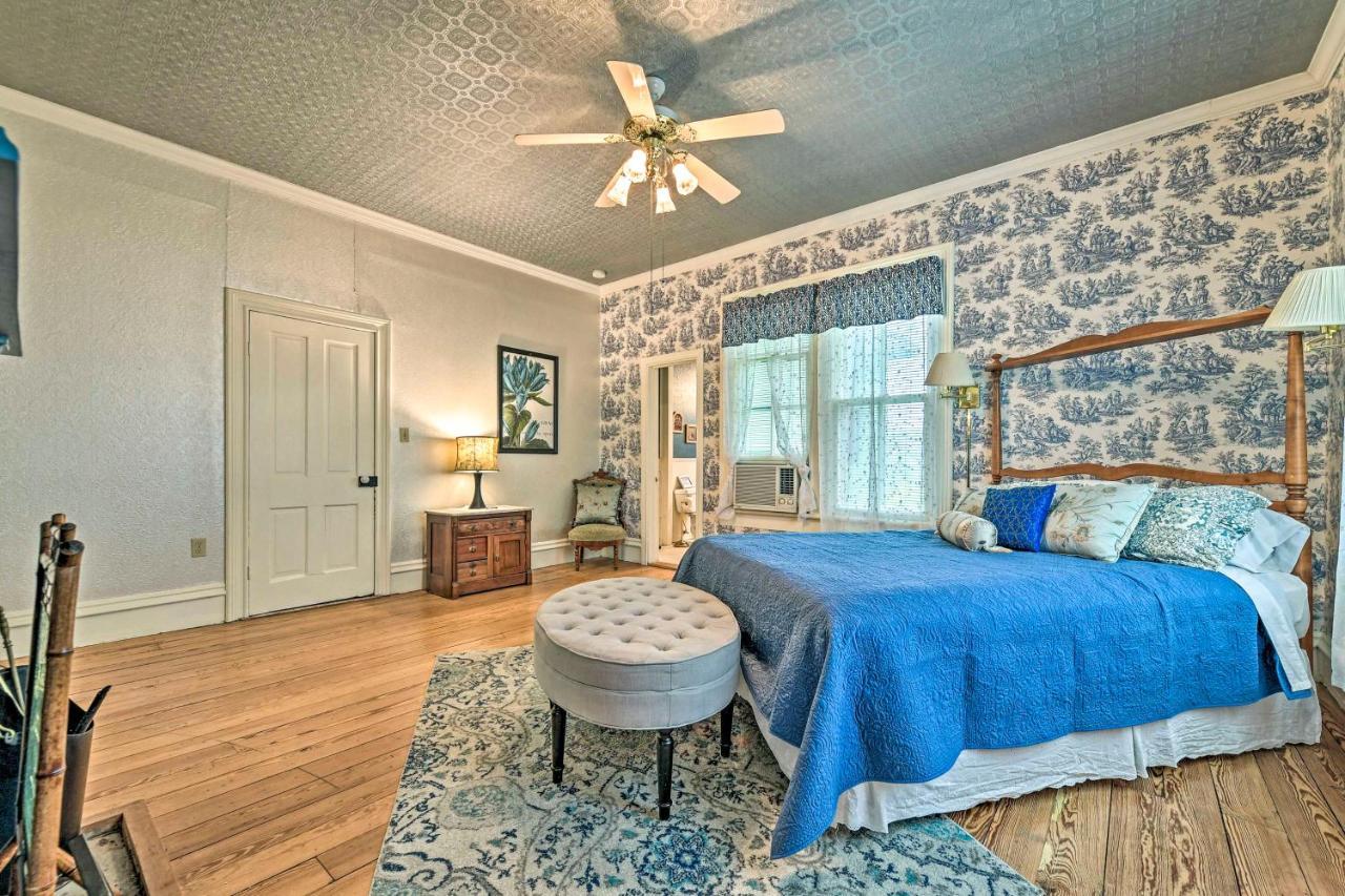 The Lilly House Historic Glen Rose Home With Porch! Ngoại thất bức ảnh