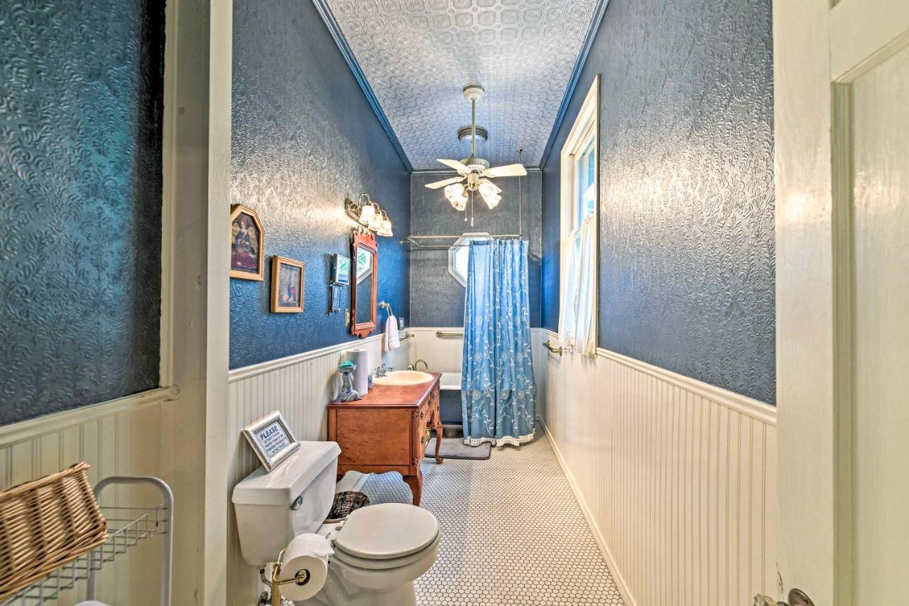 The Lilly House Historic Glen Rose Home With Porch! Ngoại thất bức ảnh